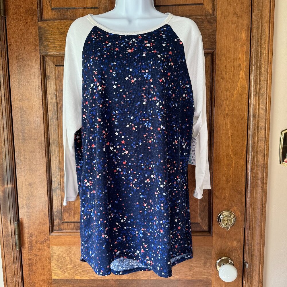 NWT LuLaRoe Navy Blue w/Red/White/Blue Stars Top w/White Raglan Sleeves 2X